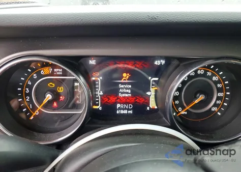 2021 Jeep Wrangler Unlimited Sport z USA, uszkodzony, nr VIN 1C4HJXDN5MW741746